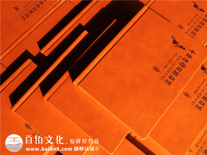 *看圖*高逼格畢業(yè)紀念冊設計,第三張直接閃瞎眼