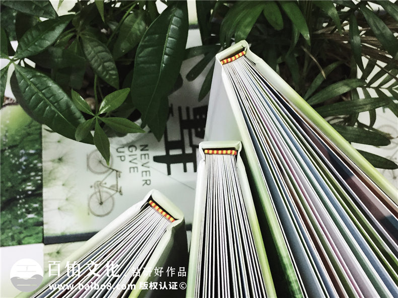 六年級畢業(yè)相冊怎么做-小學(xué)畢業(yè)紀念冊定制須知