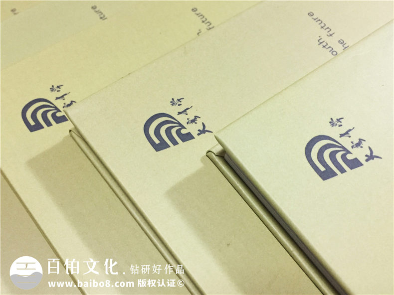 大彎中學(xué)2017屆畢業(yè)紀念冊定制-畢業(yè)照片書(shū)