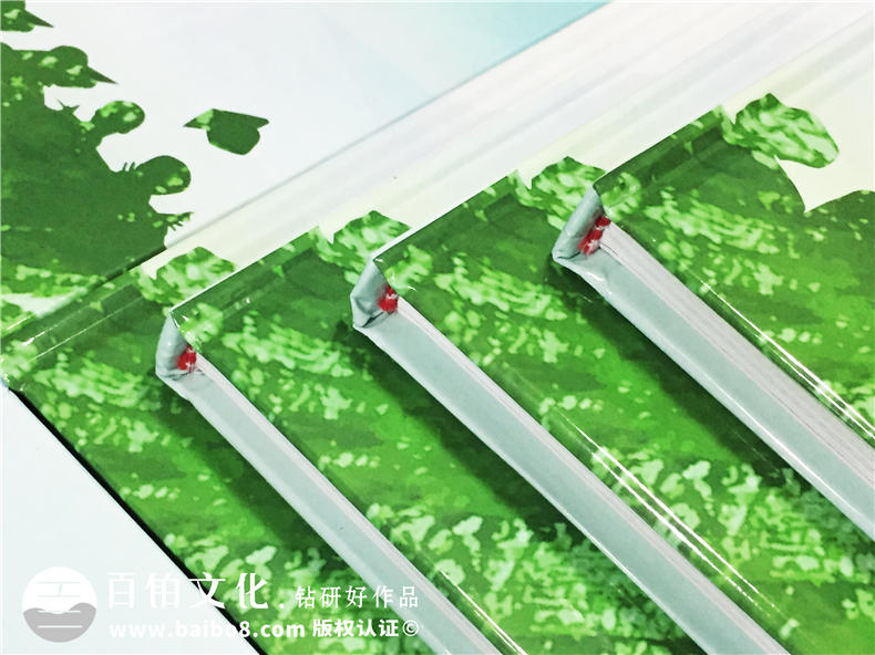 畢業(yè)影集同學(xué)錄設計-做畢業(yè)相冊的好處不止是更好的紀念-成都七中