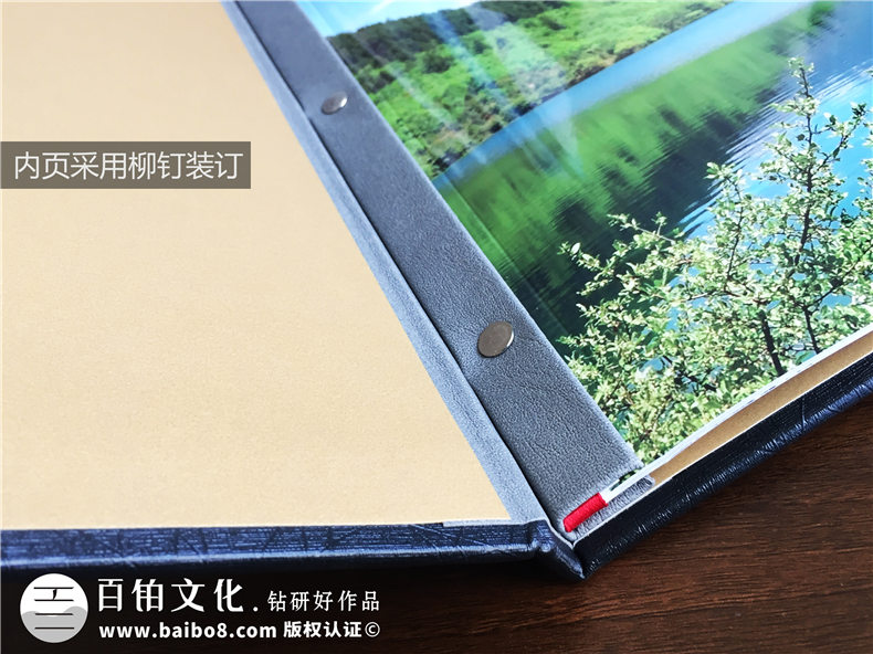 成都菜譜印刷廠(chǎng)制作的高檔皮面燙金菜譜冊-經(jīng)典酒店菜單設計案例!