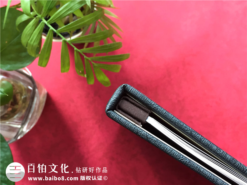 餐飲店鋪菜譜本設計-看精品菜譜裝訂制作,便知菜譜公司哪家更專(zhuān)業(yè)!