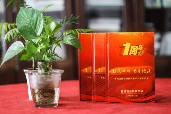 這樣的設計光盤(pán)精裝盒生產(chǎn)印刷制作廠(chǎng)家才是良心公司！