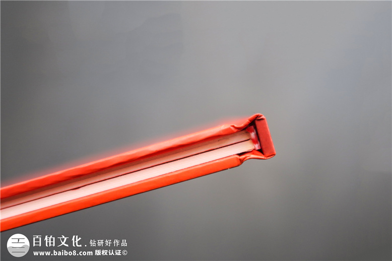 光盤(pán)卡書(shū)制作廠(chǎng)家-cd光盤(pán)外包裝盒生產(chǎn)-精裝硬殼DVD光盤(pán)盒怎么做