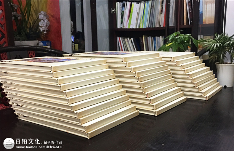 成都桑園初中同學(xué)40周年聚會(huì )紀念冊設計制作