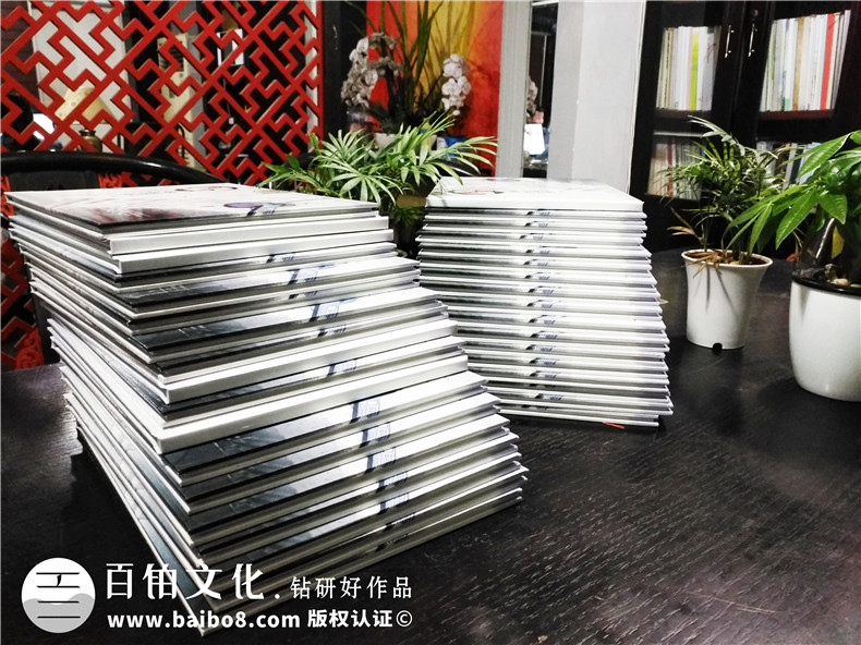 同學(xué)會(huì )畫(huà)冊設計制作-哪里定做精裝班級聚會(huì )同學(xué)錄-成都龍泉驛初中