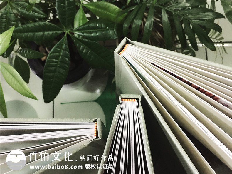 忘不了翻看同學(xué)聚會(huì )相冊時(shí)的感觸-對老友紀念冊極盡贊美-宜賓二中