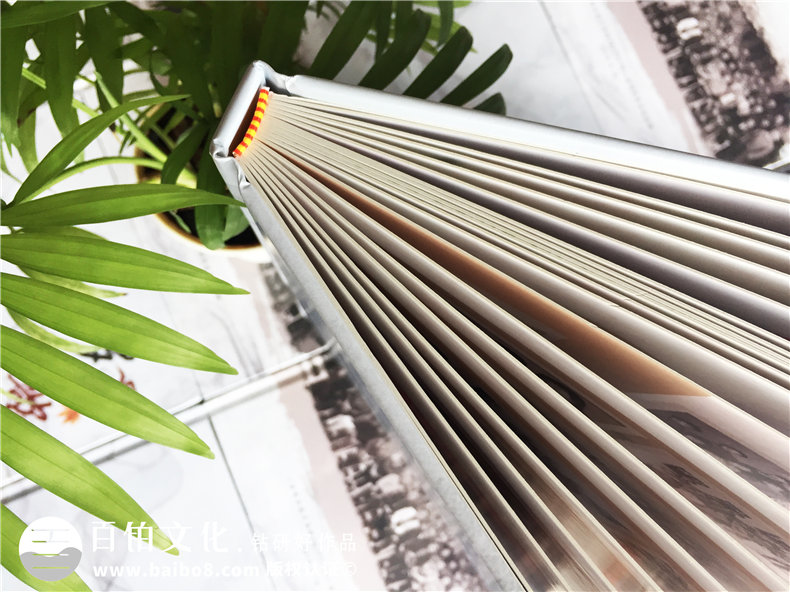 如何制作聚會(huì )紀念冊,同學(xué)會(huì )影集定做-四川阿壩州子弟校畢業(yè)40周年