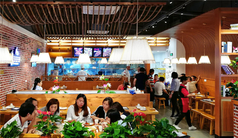 燒烤店vi設計-這一套連鎖加盟餐飲品牌全案策略設計,勝千萬(wàn)廣告費!