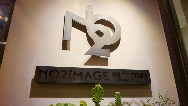 服裝品牌vi設計-以先進(jìn)的設計理念引導品牌標志設計-打造服飾爆款