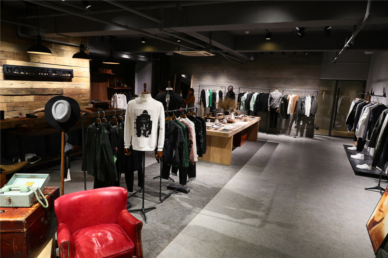 服裝品牌vi設計-以先進(jìn)的設計理念引導品牌標志設計-打造服飾爆款