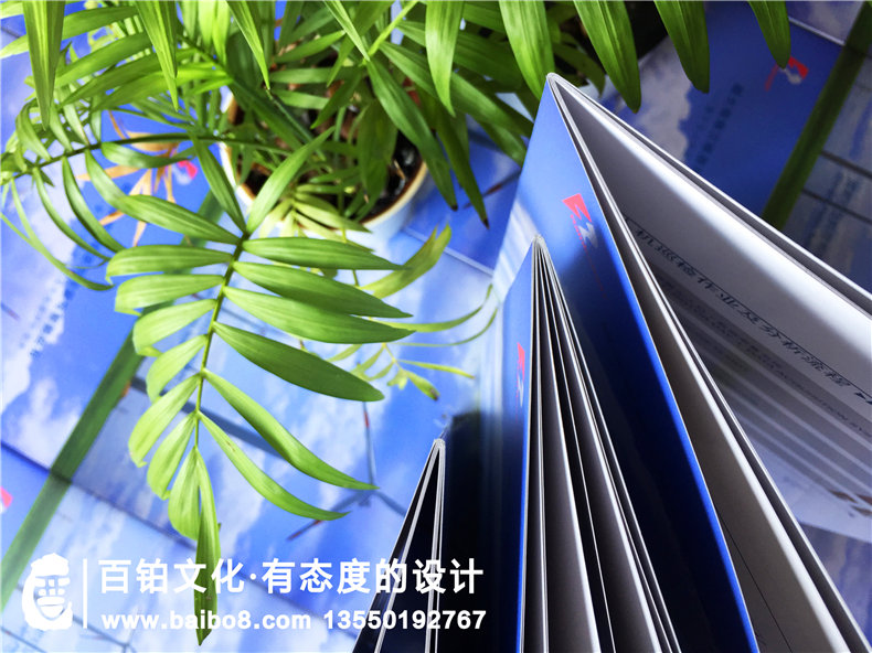 激光測量?jì)x器設備宣傳冊設計-無(wú)人機產(chǎn)品畫(huà)冊排版