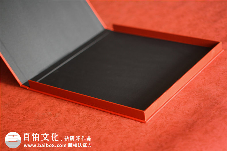 國家電網(wǎng)公司領(lǐng)導榮休紀念冊-高檔供電局領(lǐng)導退休相冊設計