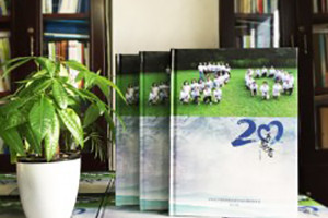 同學(xué)聚會(huì )紀念冊制作 青春不散場(chǎng)，把酒話(huà)桑榆