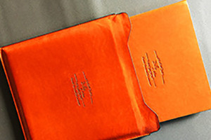 傳統的書(shū)籍裝訂方式簡(jiǎn)介,書(shū)本裝訂方式介紹