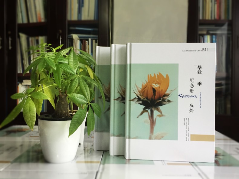 *看圖*高逼格畢業(yè)紀念冊設計,第三張直接閃瞎眼