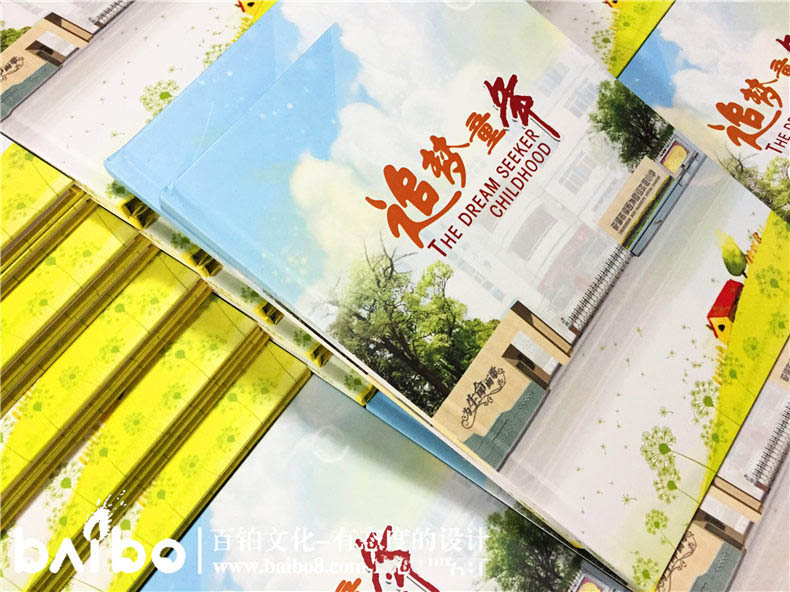 紀念冊制作價(jià)格的影響因素