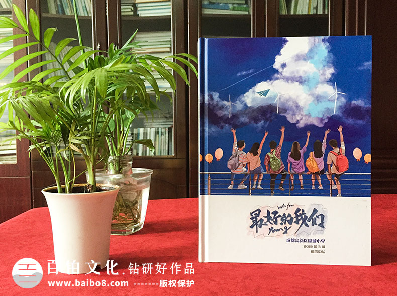 畢業(yè)相冊素材來(lái)自哪里